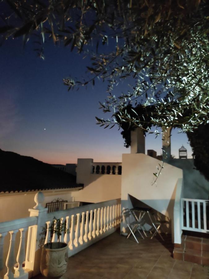 One Life Malaga Retreat Hotell Periana Exteriör bild