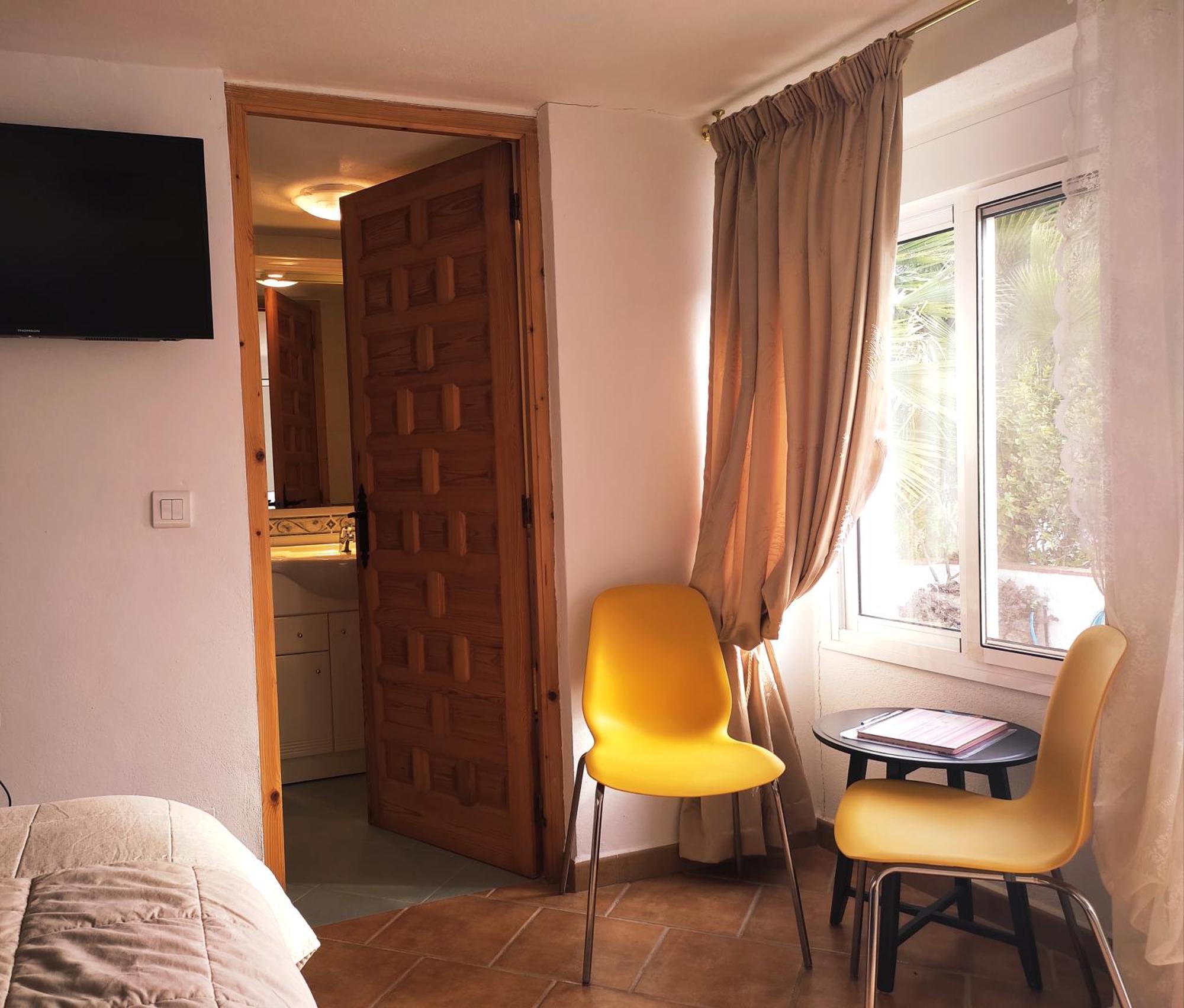 One Life Malaga Retreat Hotell Periana Rum bild